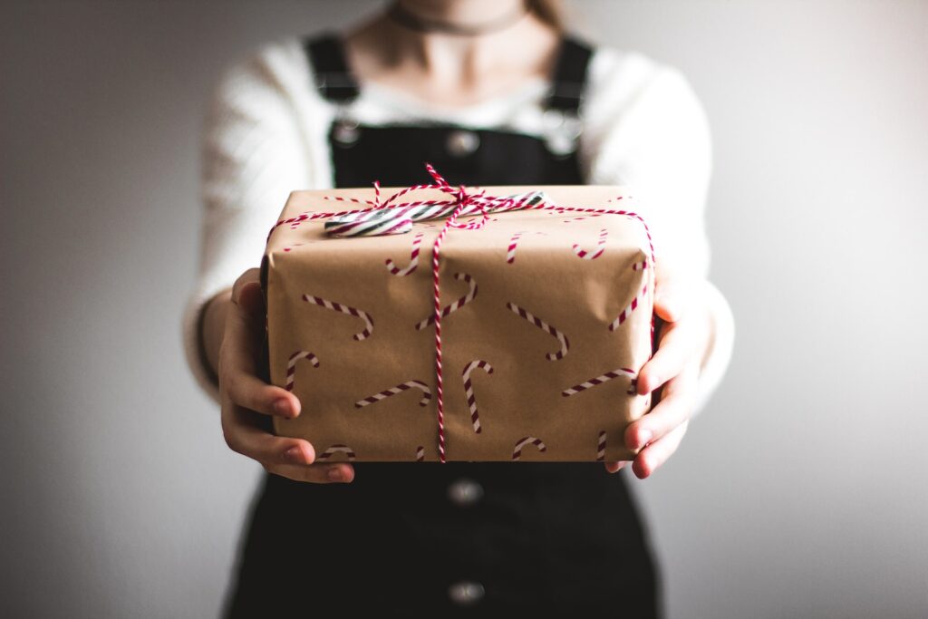 Episode #25 - Christmas Present for Wholesalers